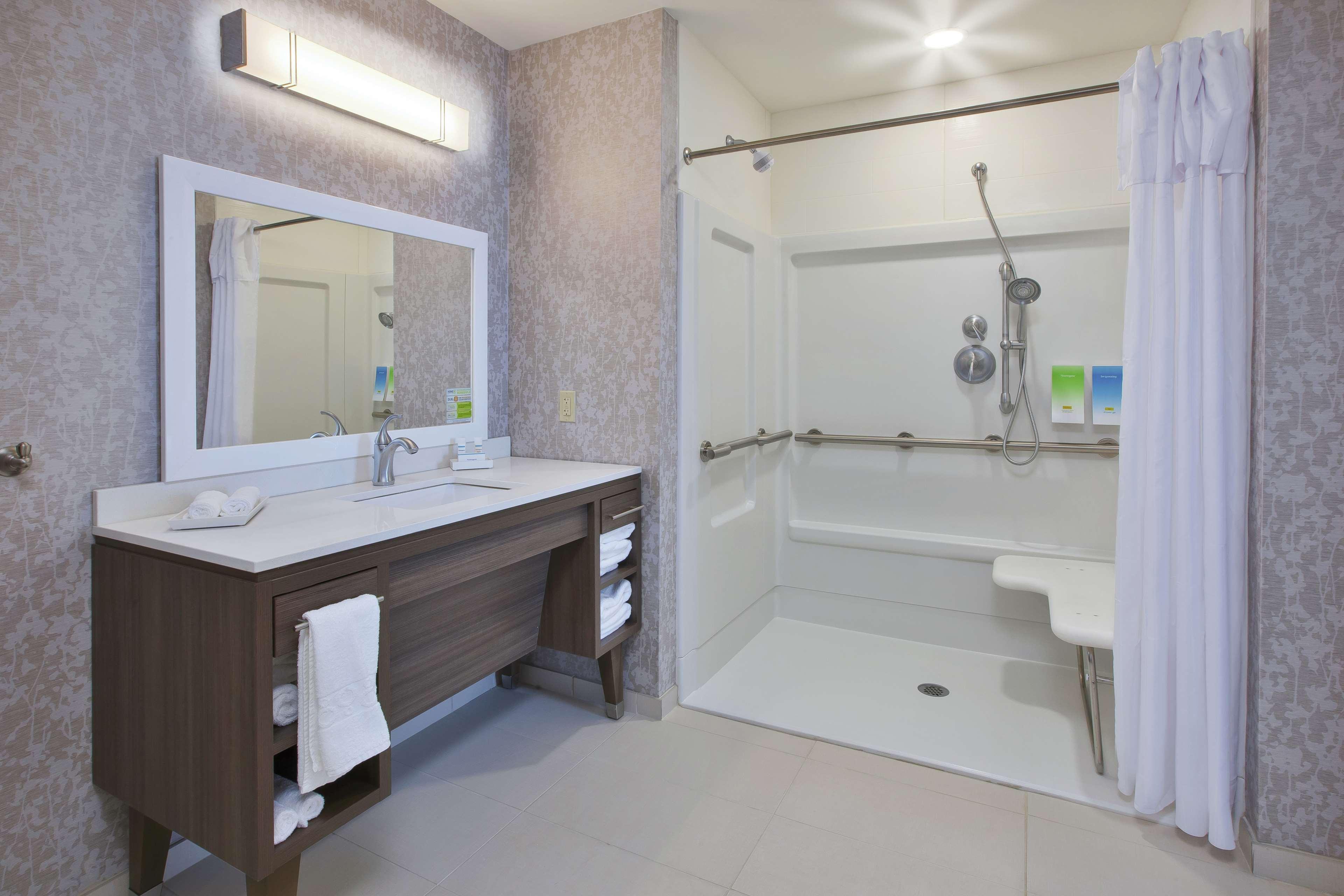 Home2 Suites By Hilton West Bloomfield, Mi Фармингтън Хилс Екстериор снимка
