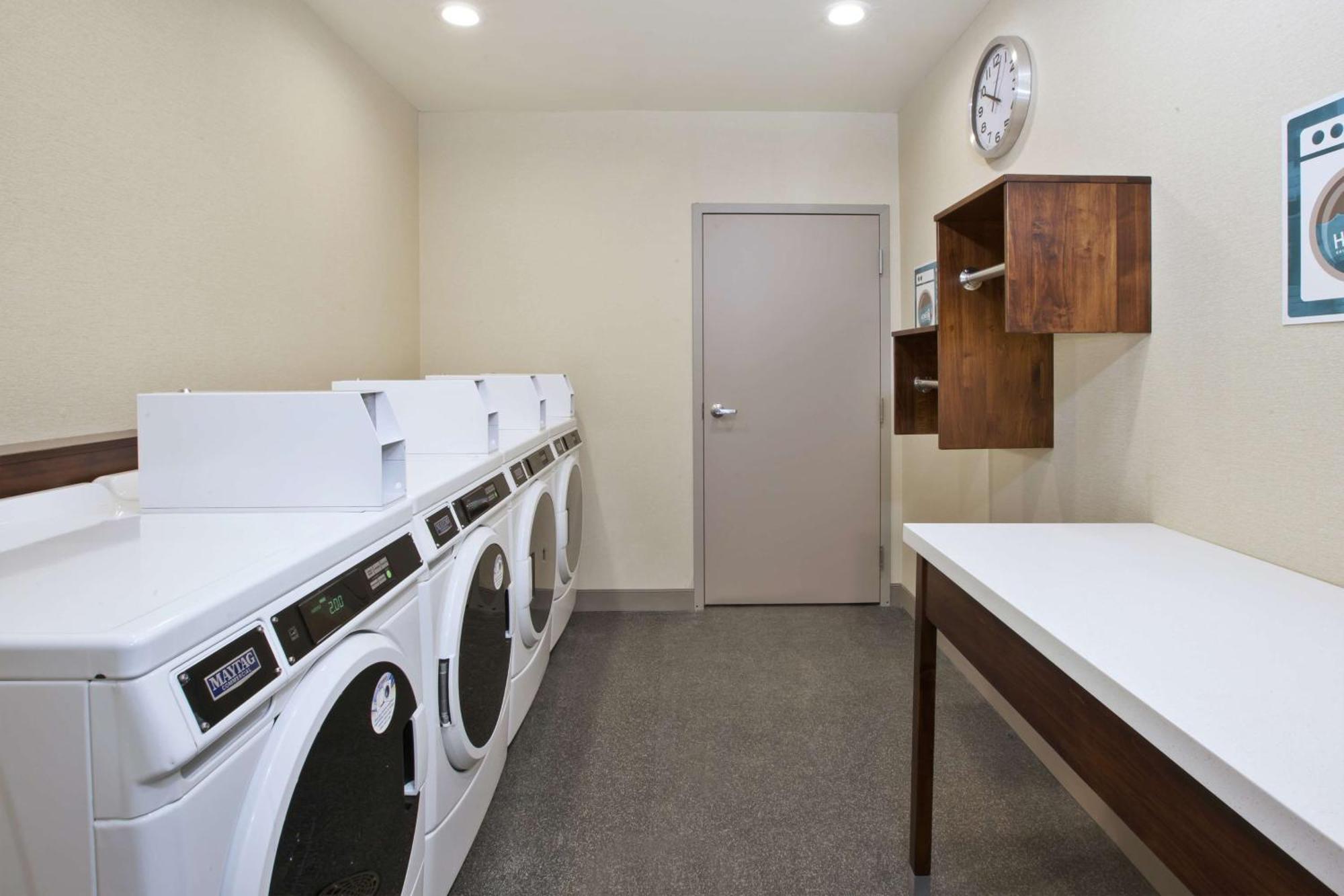 Home2 Suites By Hilton West Bloomfield, Mi Фармингтън Хилс Екстериор снимка